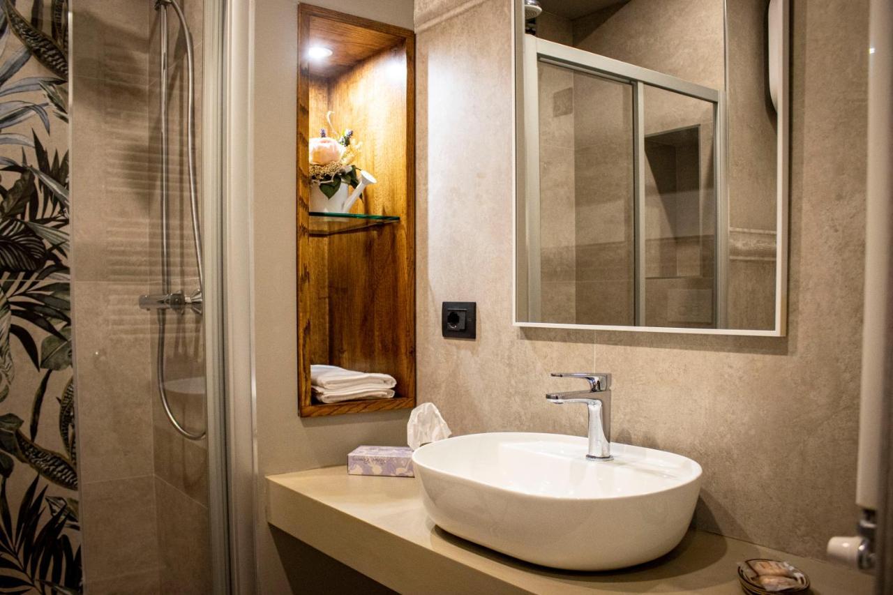 Splendid Room Suites Торино Екстериор снимка